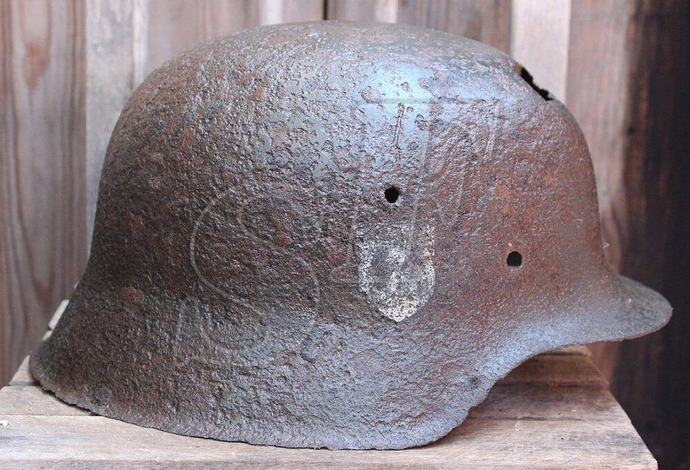 Helmet M42 Waffen SS / from Leningrad