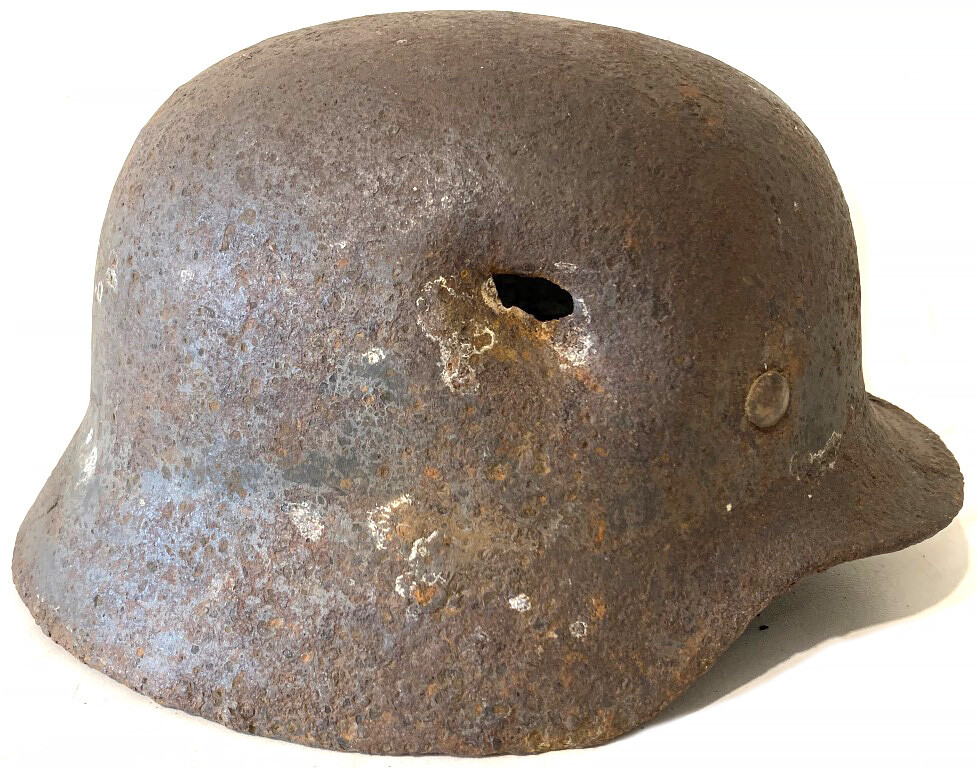 German helmet M35 / from Stalingrad