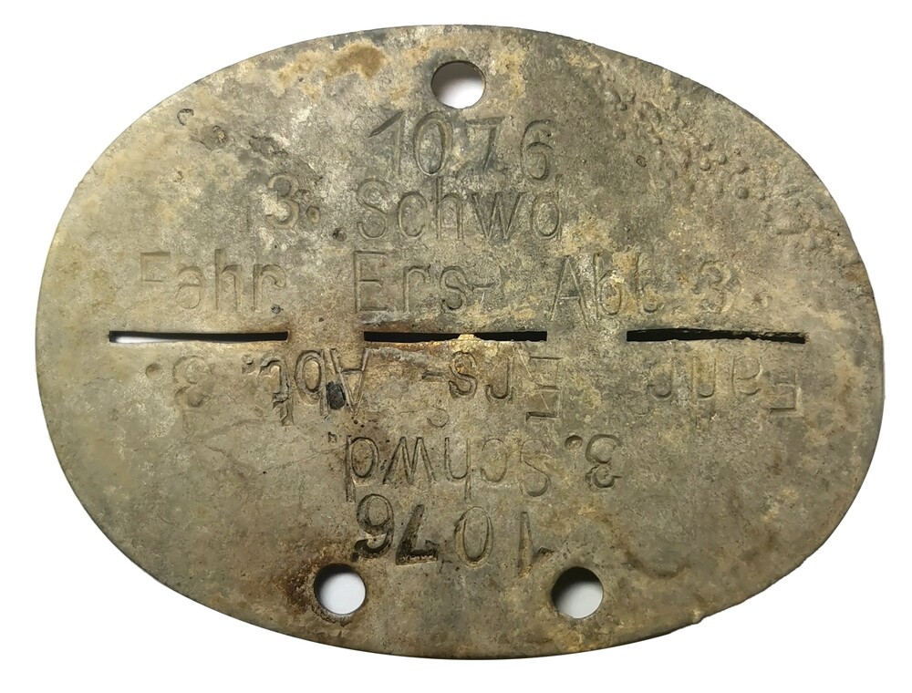 German dogtag 3.Schwd Fahr. Ers. Abt 3 / from Stalingrad