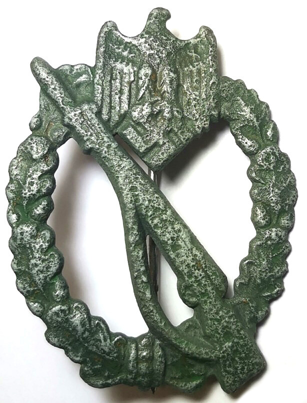 Infantry Assault Badge / from Novgorod