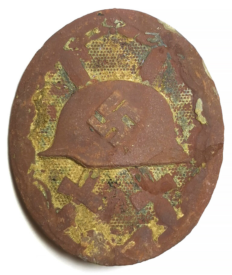 Wound badge / from Staraya Russa