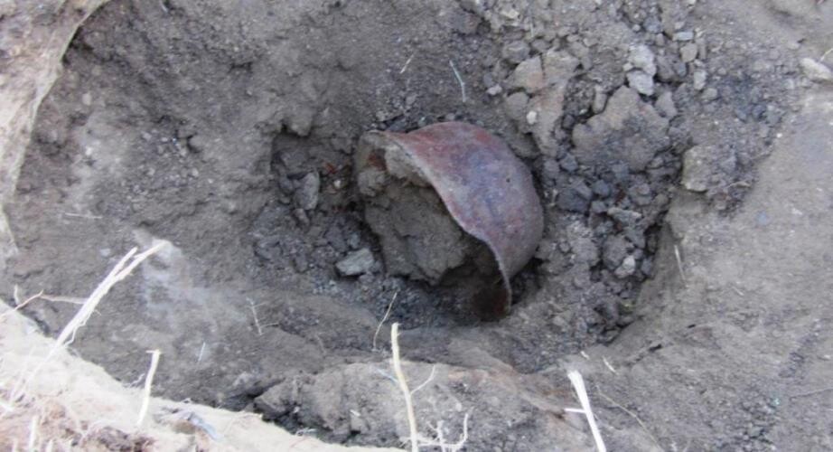 German helmet M40 / from Stalingrad