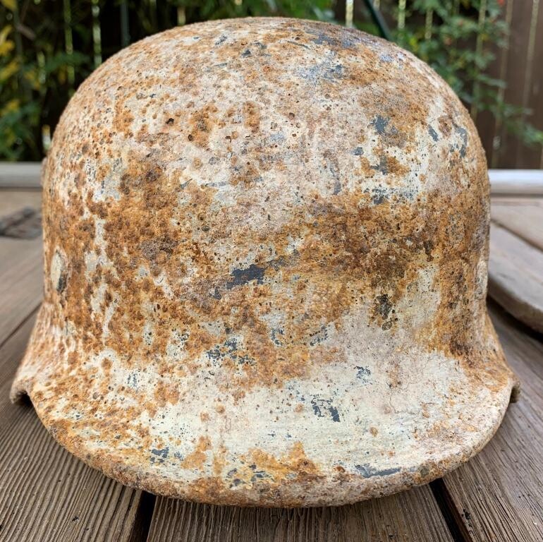 Winter camo German helmet M40 / from Leningrad