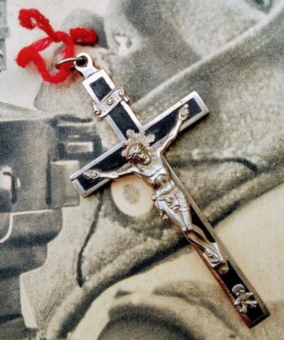 Chaplain's cross