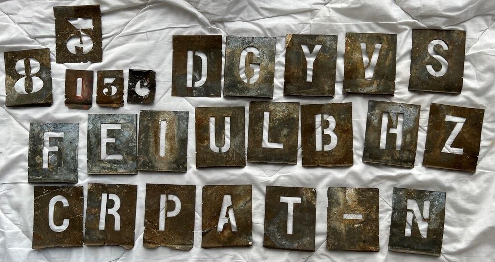 Stencils / from Stalingrad