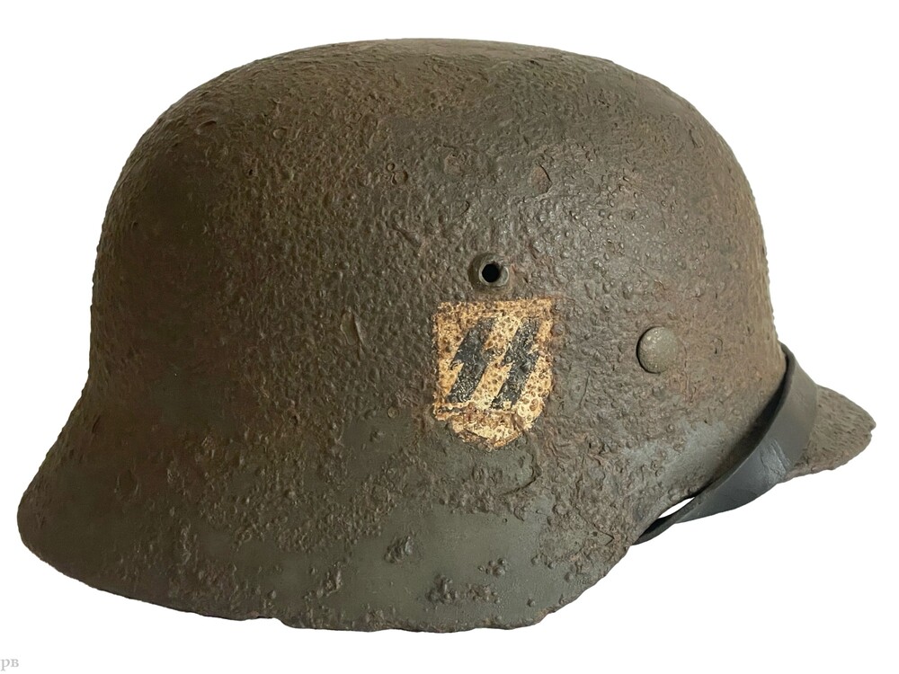 Waffen SS helmet M35 DD / from Demyansk pocket