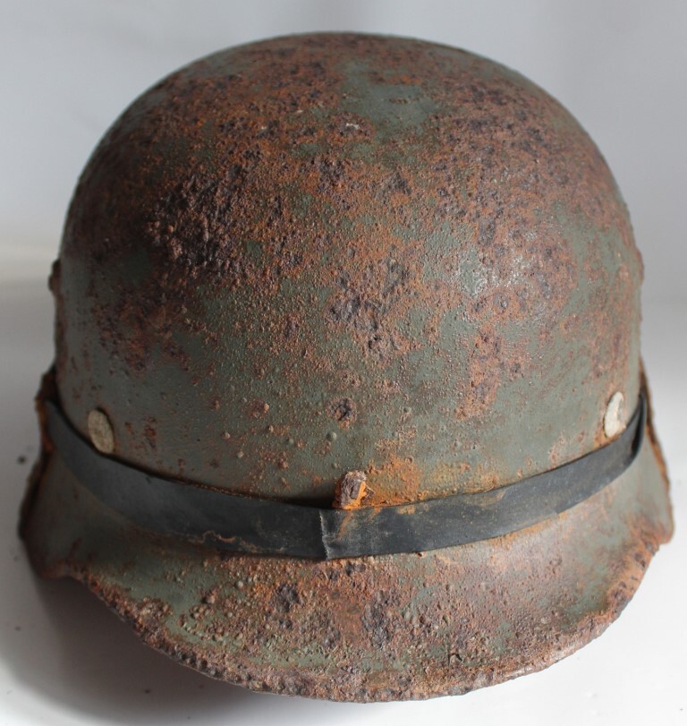 German helmet M35 / from Stalingrad