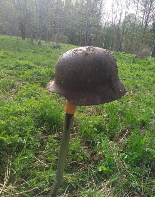 German helmet M40 / from Stalingrad