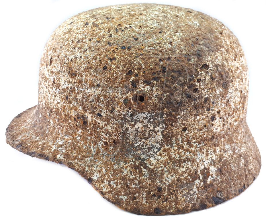 Winter camo helmet M40 / from Stalingrad