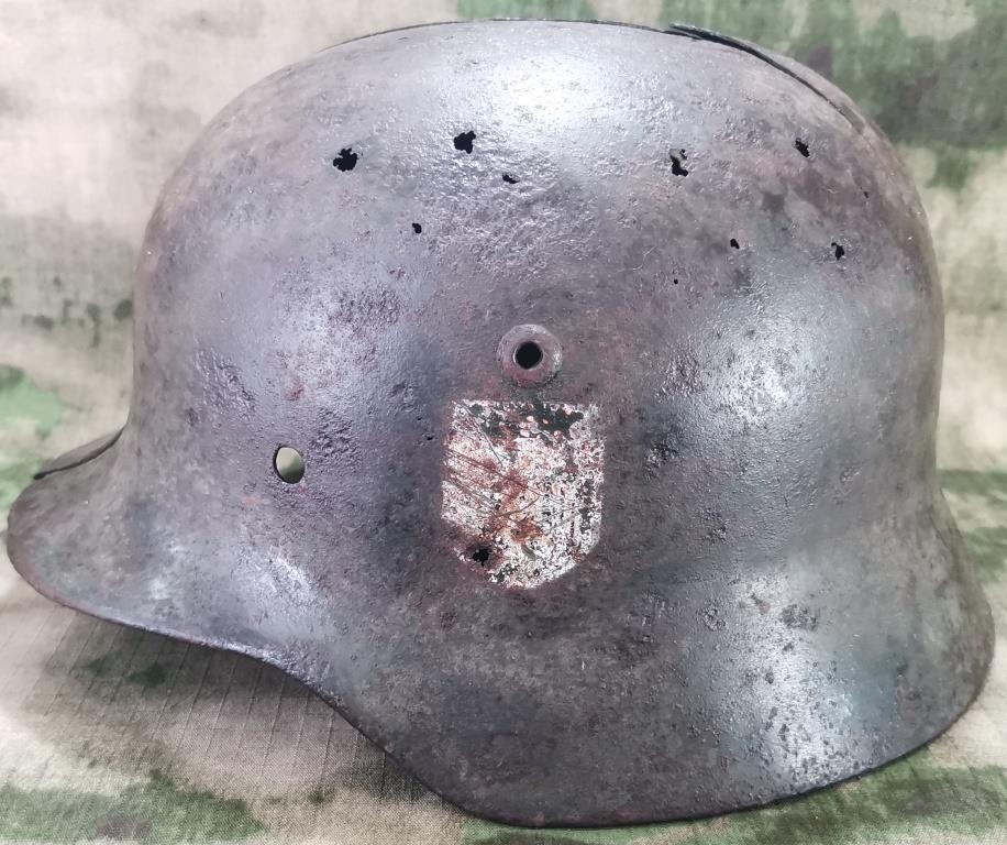 Wehrmacht helmet M35 DD / from Stalingrad
