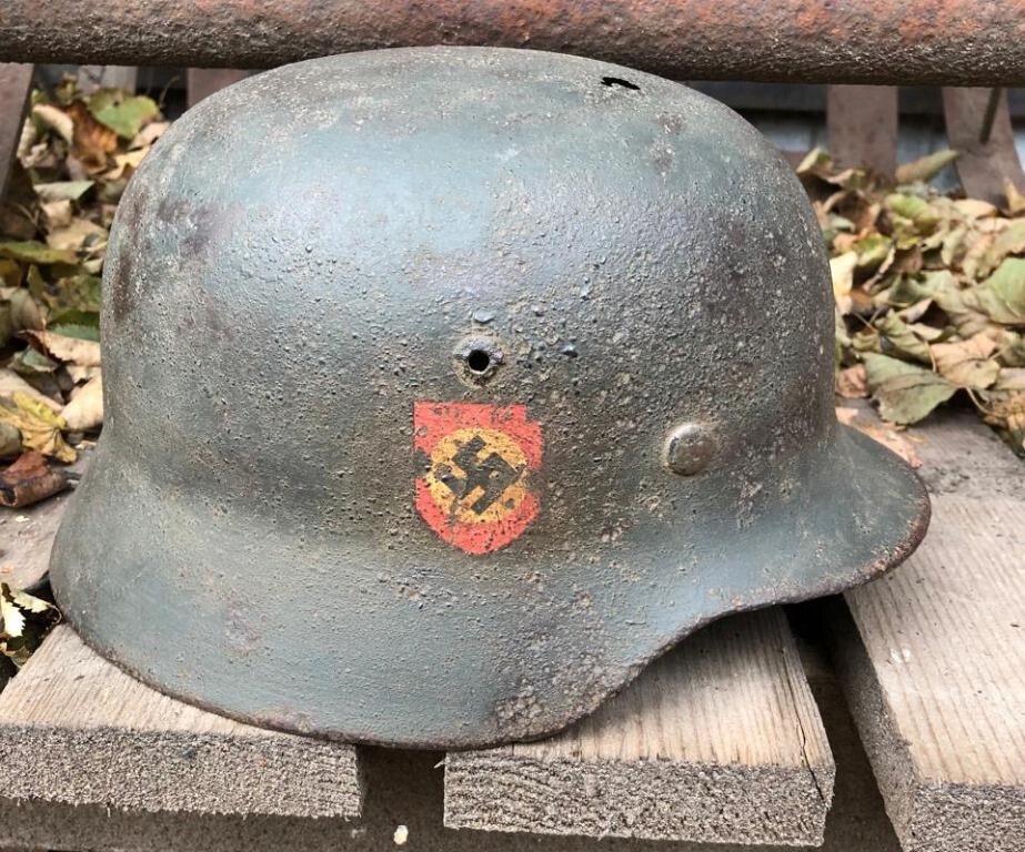 Ordnungspolizei helmet M35 / from Stalingrad