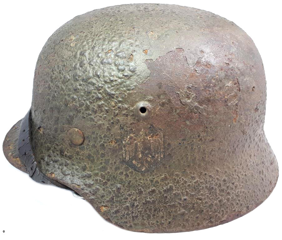 Wehrmacht helmet M35 DD / from Stalingrad