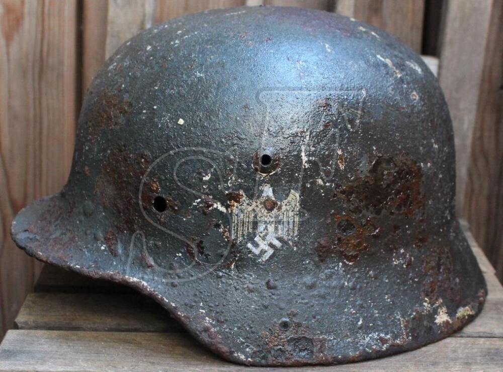 Wehrmacht helmet M35 / from Smolensk