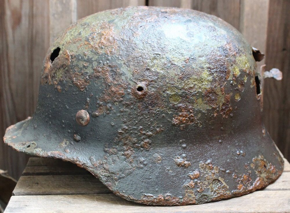 German helmet M35 / from Koenigsberg