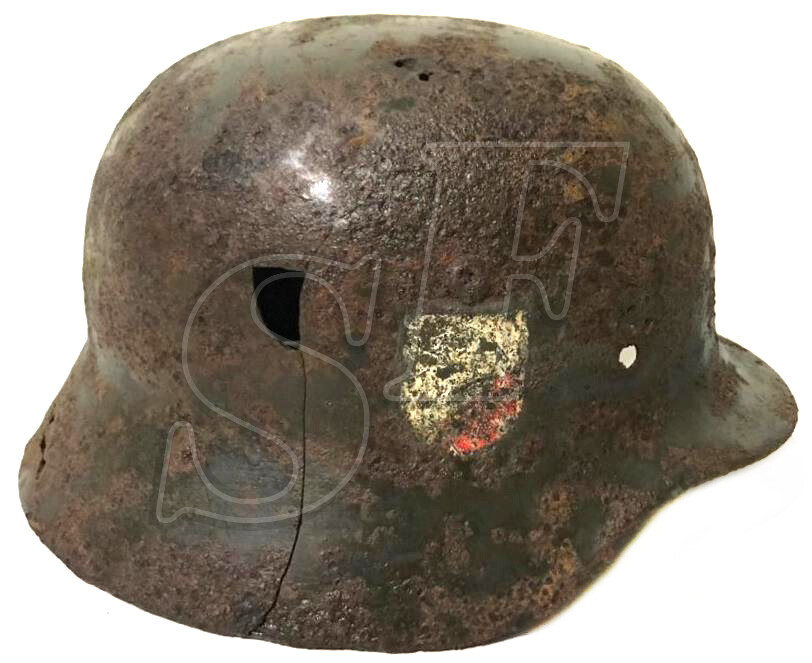 German helmet М35 / from Stalingrad