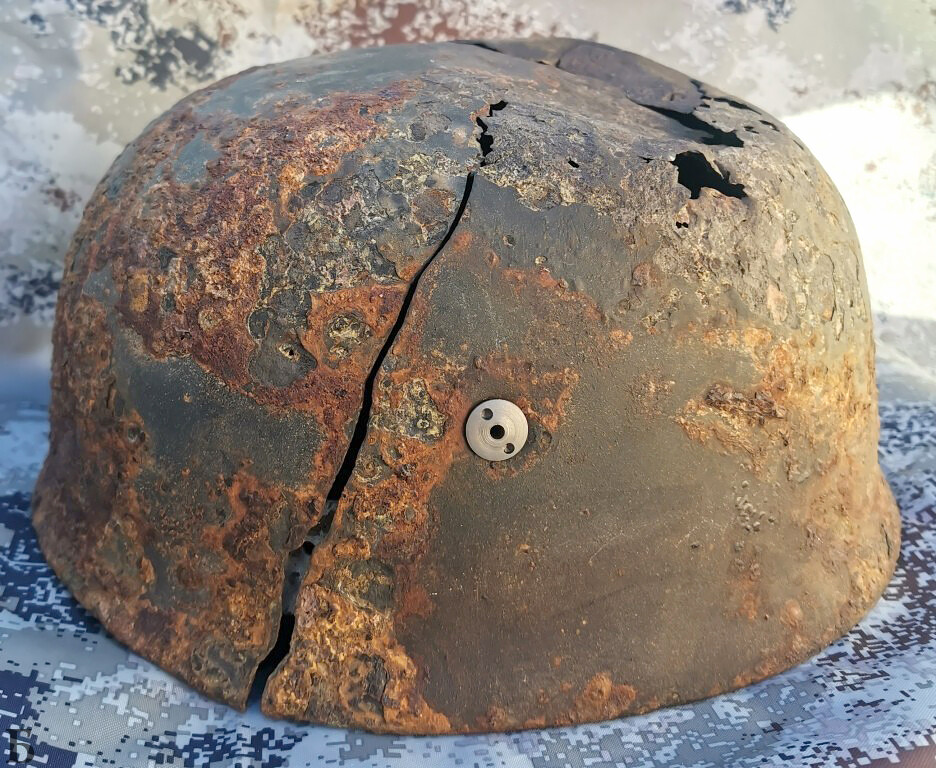 Paratrooper M38 helmet / from Heiligenbeil