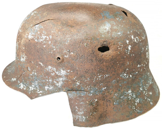 Luftwaffe helmet M35 DD / from Stalingrad