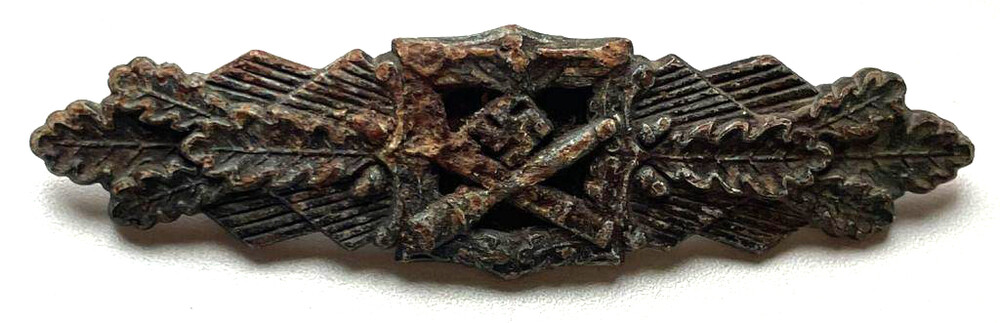 Close Combat Clasp / from Konigsberg