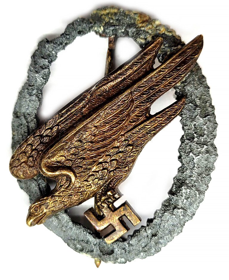 Parachutist Badge (Berg & Nolte) / from Smolensk