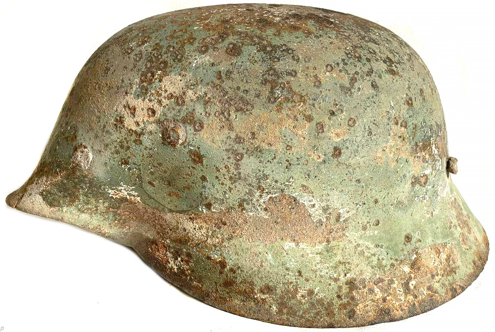 German helmet M35 / from Stalingrad