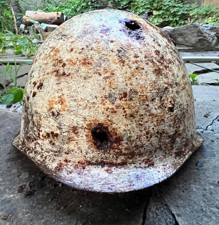 Winter camo Soviet helmet SSh40 / from Stalingrad