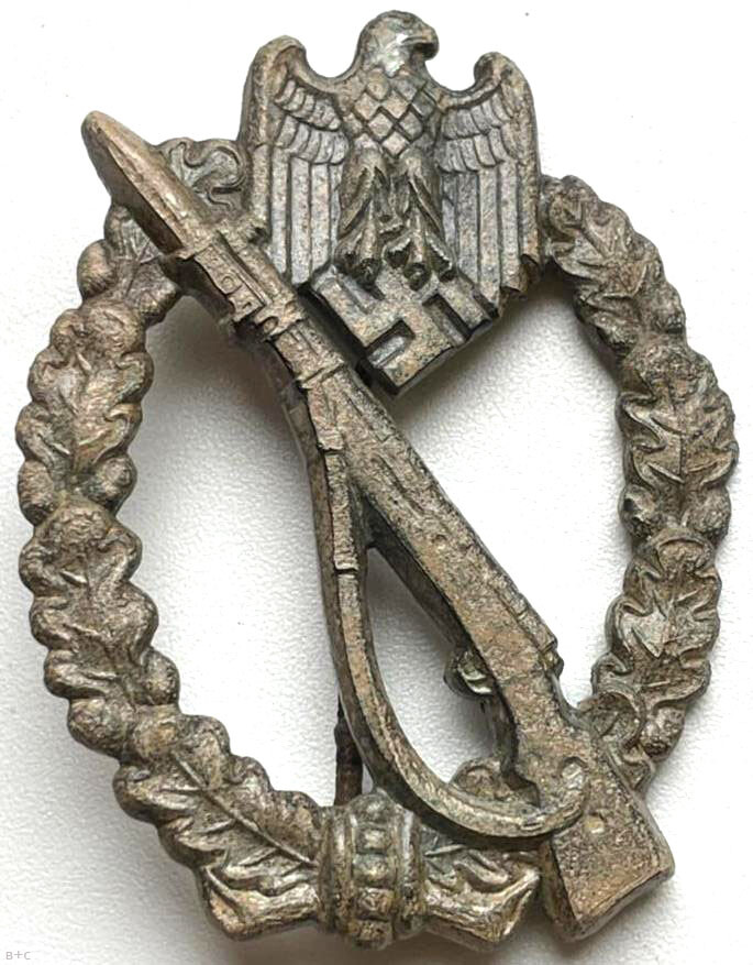 Infantry Assault Badge / from Leningrad