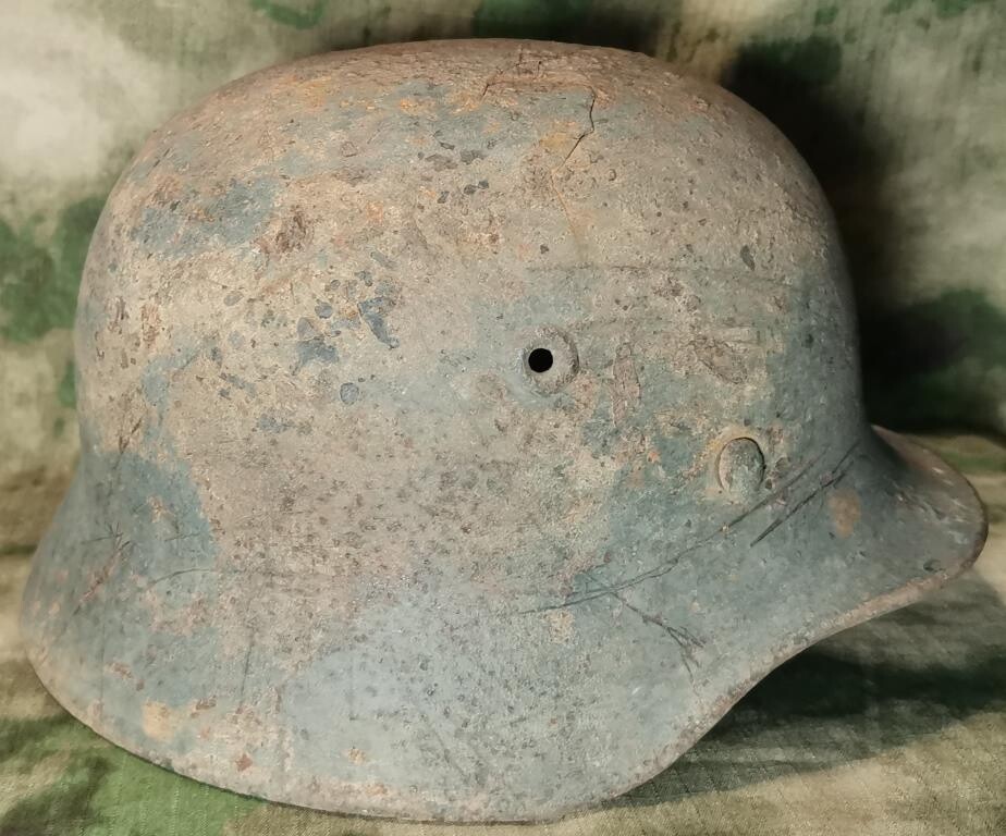 German helmet M40