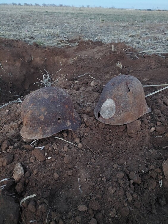 Romanian helmet / from Stalingrad