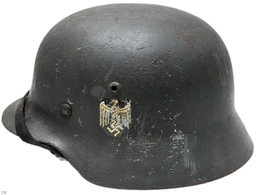Wehrmacht helmet M35 / from Smolensk