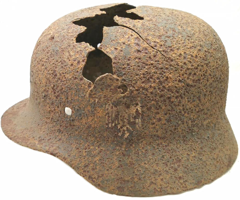 Wehrmacht helmet M35 / from Orel