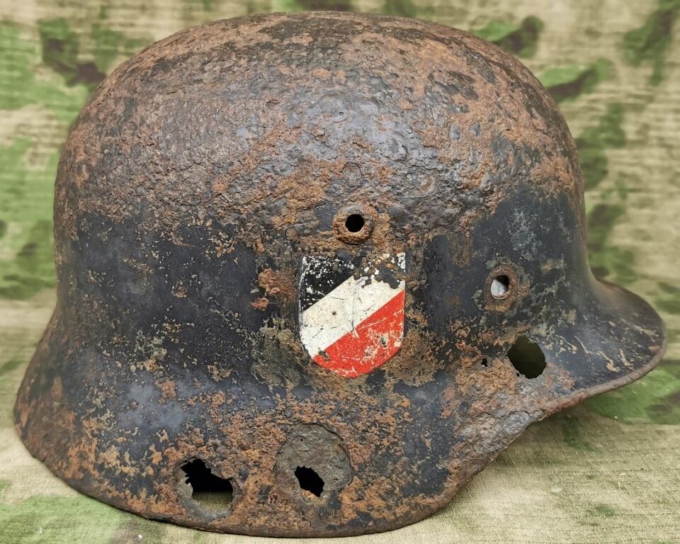Luftwaffe helmet M35 DD / from Stalingrad