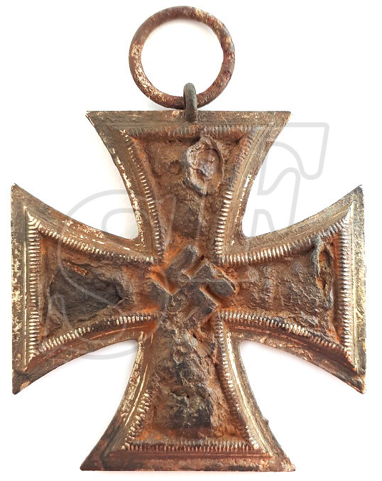 Iron cross 2nd class / from Leningrad
