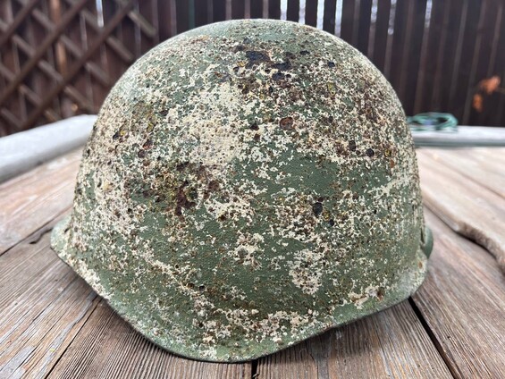 Winter camo Soviet helmet SSh40 / from Stalingrad