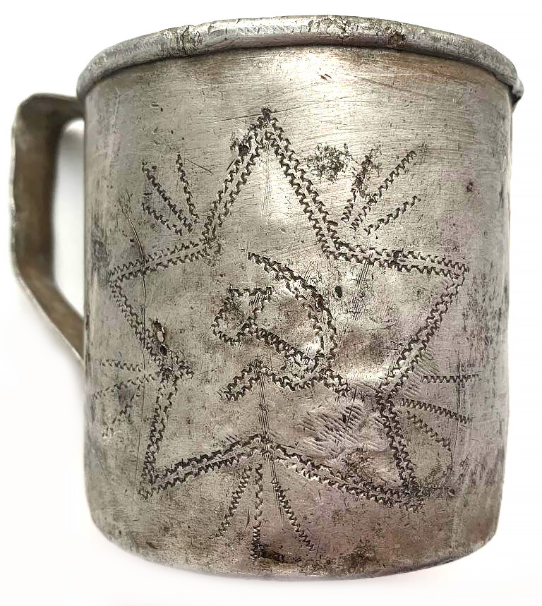 A mug of a soldier of the Red Army / from Novgorod