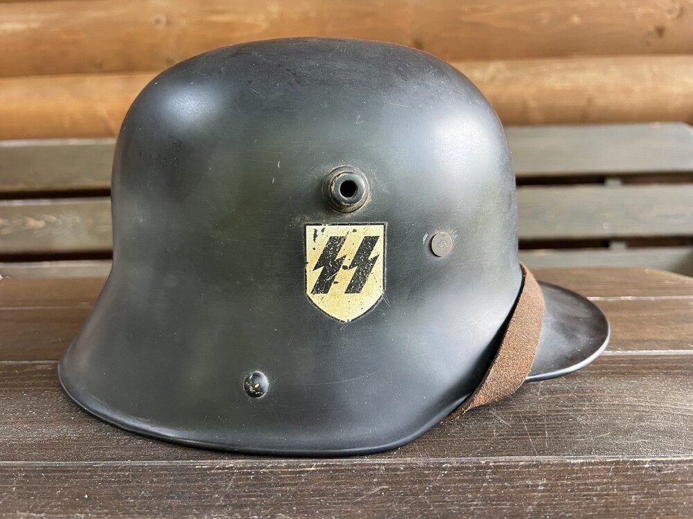 Restored German helmet M16, Waffen SS