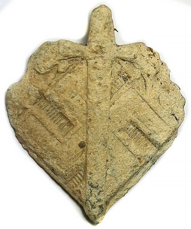 Winterhilfswerk Badge ("Heroische Emblem") / from Zimmerbude