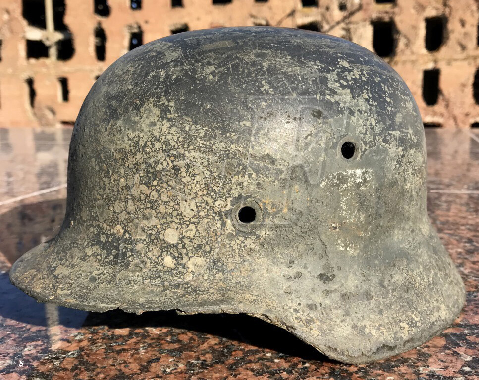 German helmet M35 / from Stalingrad