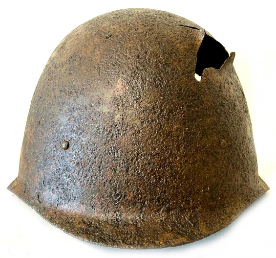 Soviet helmet SSh40 / from Stalingrad