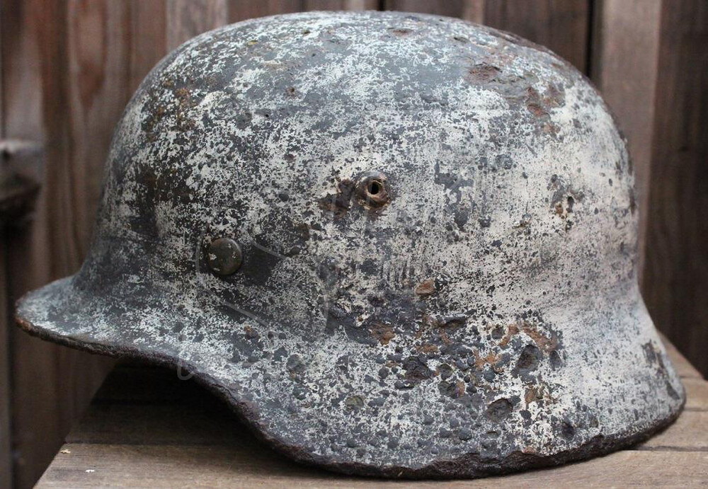 Winter camo Wehrmacht helmet M35 / from Pskov