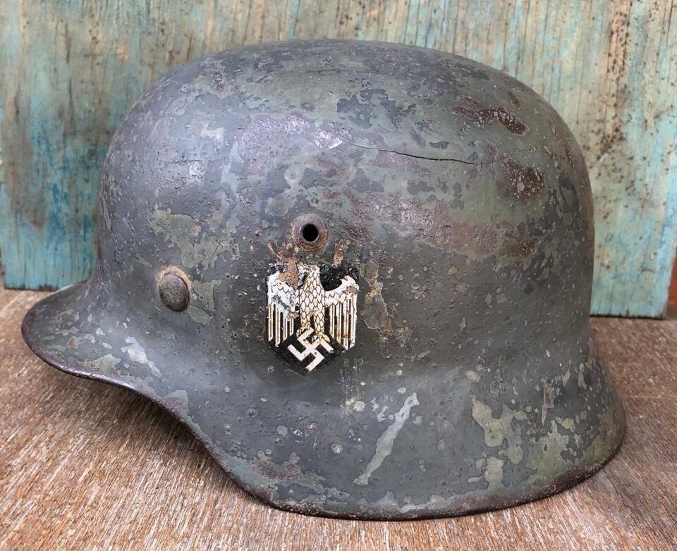 Wehrmacht helmet M35 DD / from Stalingrad