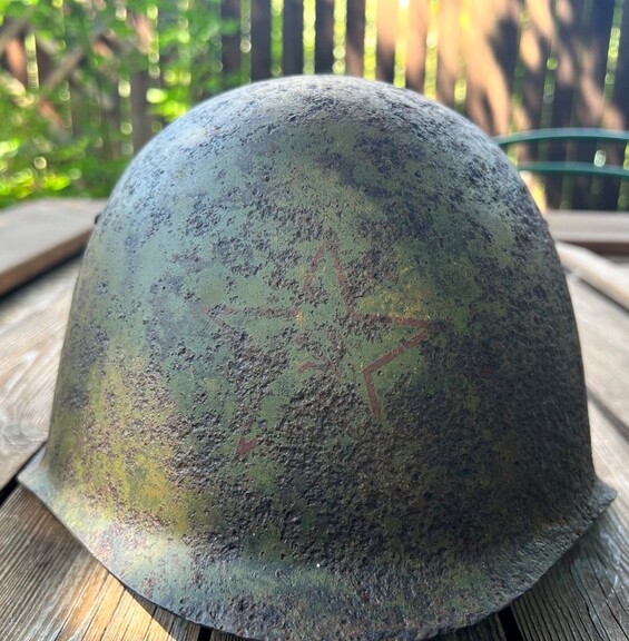 Soviet helmet Ssh39 / from Stalingrad