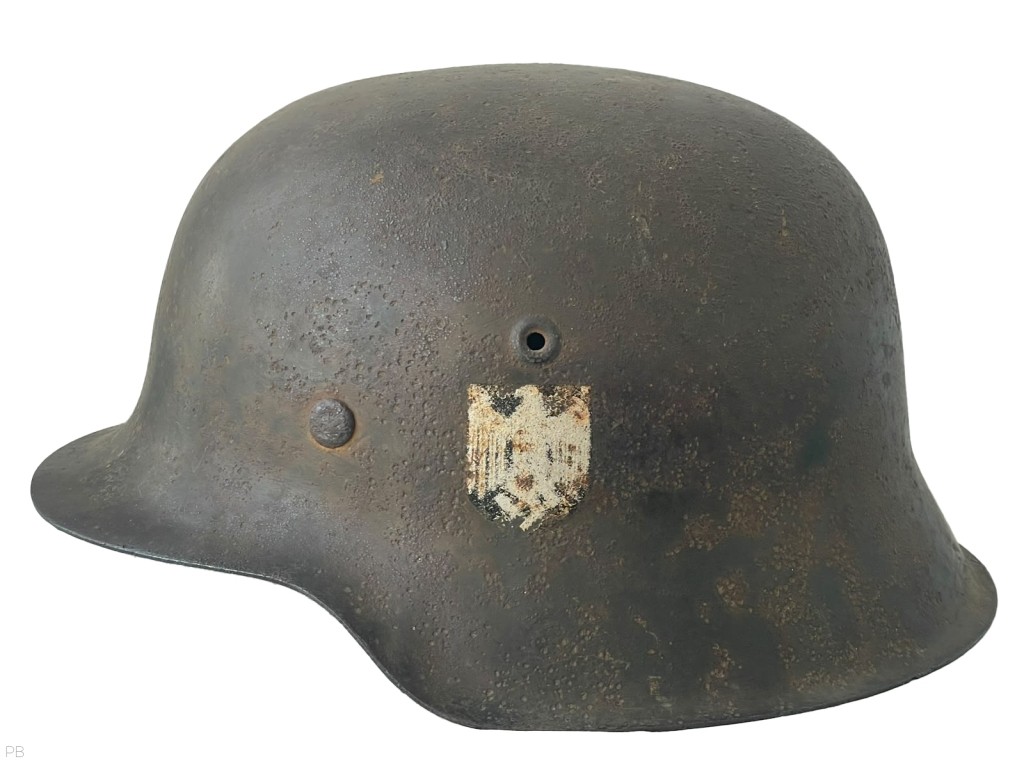 Wehrmacht helmet M42 / from Kursk